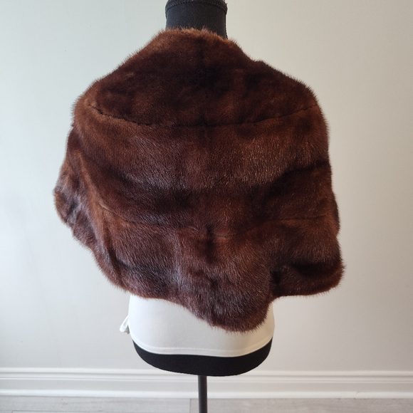 Vintage Brown Mink Stole - Picture 2 of 3